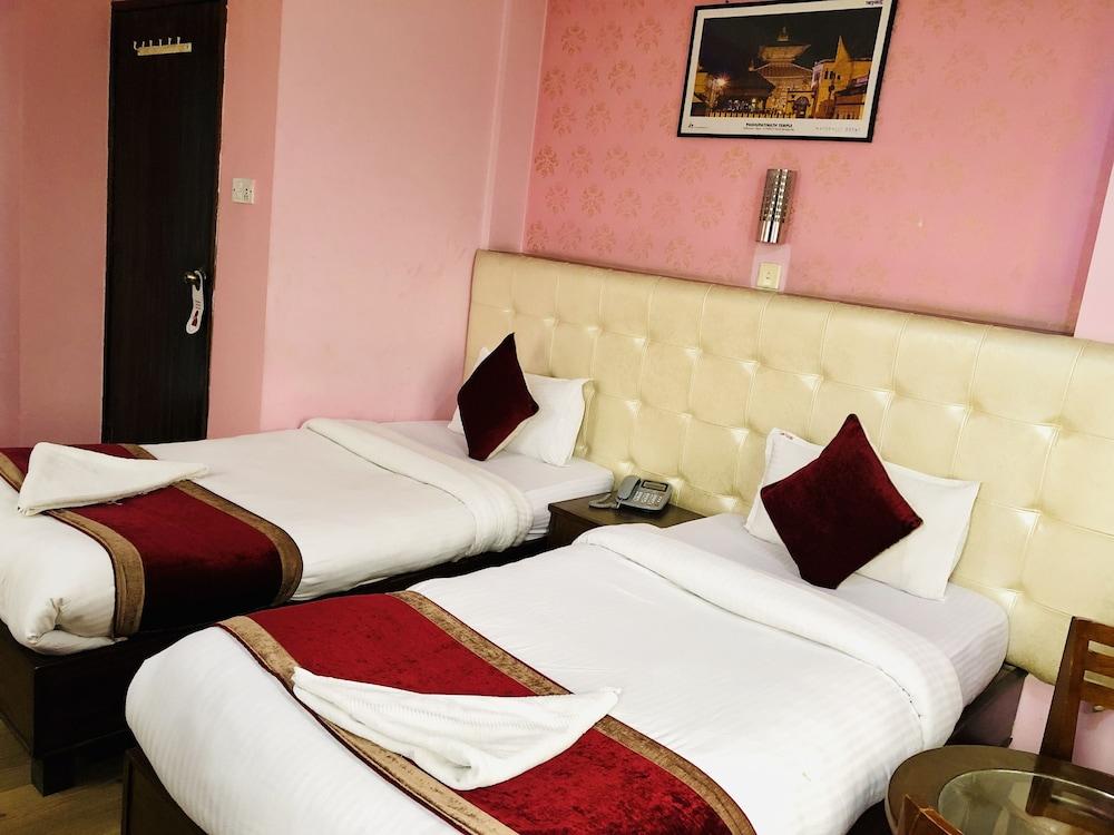 Backyard Hotel Kathmandu Exterior photo