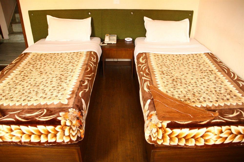 Backyard Hotel Kathmandu Exterior photo