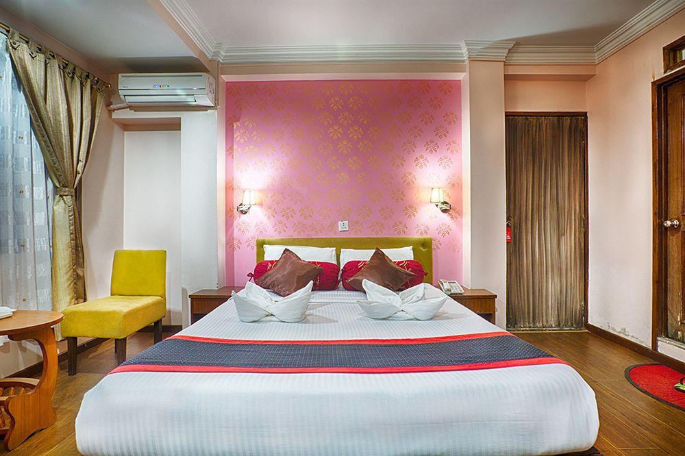 Backyard Hotel Kathmandu Exterior photo