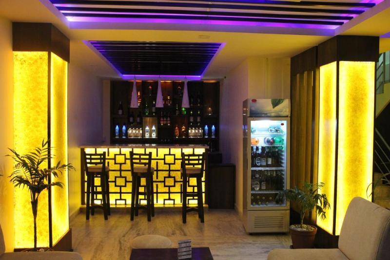 Backyard Hotel Kathmandu Exterior photo