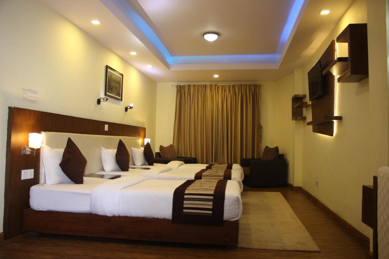 Backyard Hotel Kathmandu Exterior photo