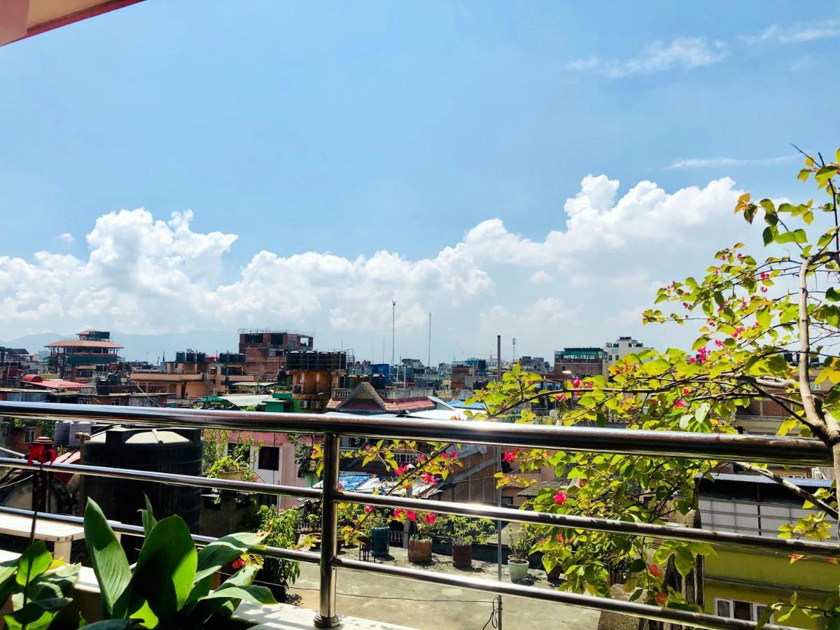 Backyard Hotel Kathmandu Exterior photo
